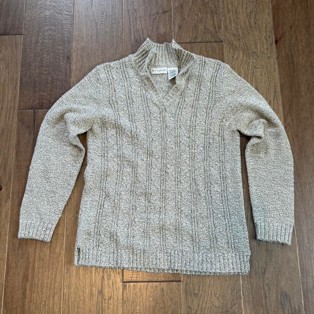 Y2k beige white stag sweater